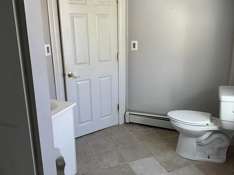 3 Battey Ave #2 — Photo 7