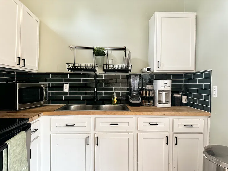104 E Vista Del Cerro Dr #A — Photo 6