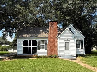 1805 Saint Martin St, Lecompte, LA 71346