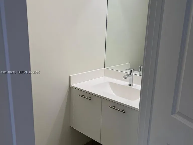 10270 NW 66th St #105 — Photo 8