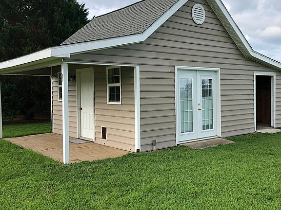 Detached shed