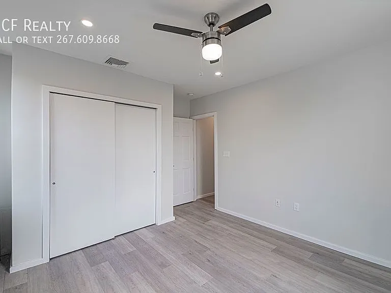 825 S 12th St — Photo 22