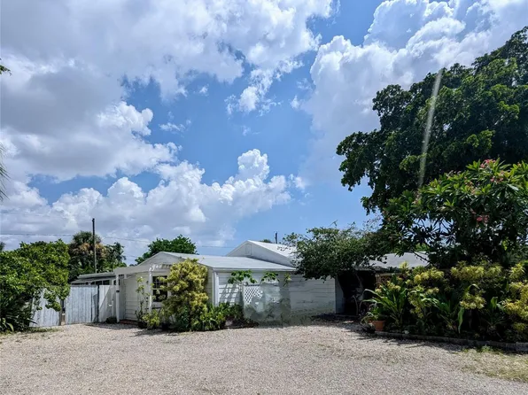 1005 NE 17th Street, Fort Lauderdale, FL 33305