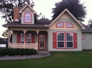 115 N 21st St, Nederland, TX 77627
