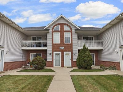 1256 Village Centre DRIVE #2, Kenosha, WI, 53144