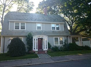 36 Glen Rd, Brookline, MA 02445
