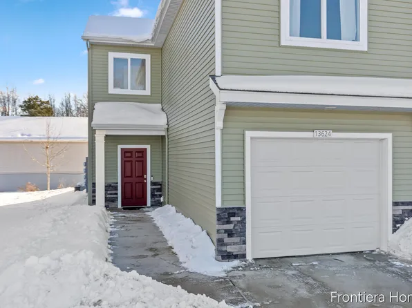 13624 Signature Dr, Holland, MI 49424