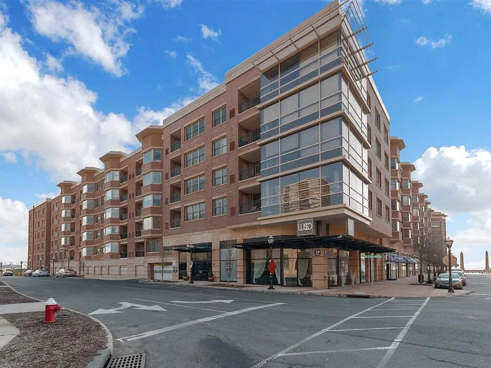 20 Avenue At Port Imperial #324