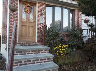 242 Lafayette Ave, Collingdale, PA 19023