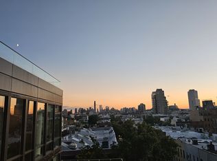 101 Bedford Ave #PENTHOUSE C-811, Brooklyn, NY 11211