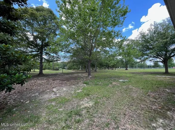 0 Leetown Rd, Picayune, MS 39466