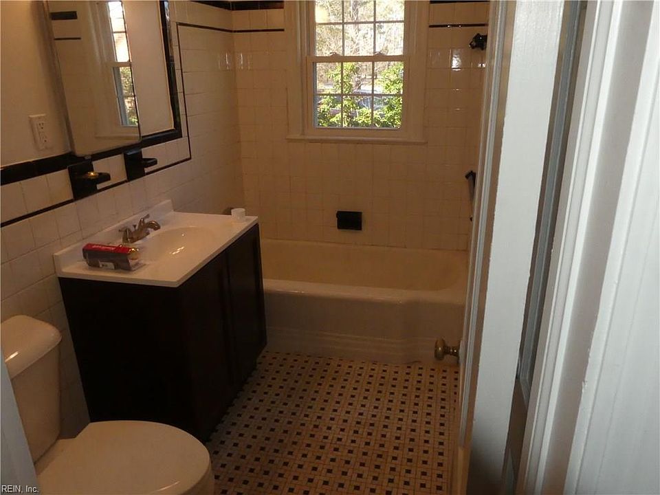 2nd image of 114 Cook Rd
