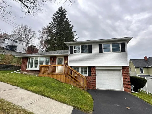 64 S Bridge St, Corning, NY 14830