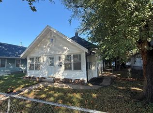 2436 E Walnut St, Des Moines, IA 50317