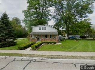 35911 Alfred St, New Baltimore, MI