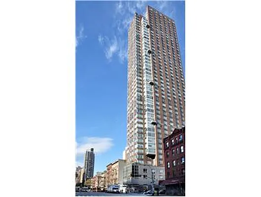 Rented by Douglas Elliman | media 30