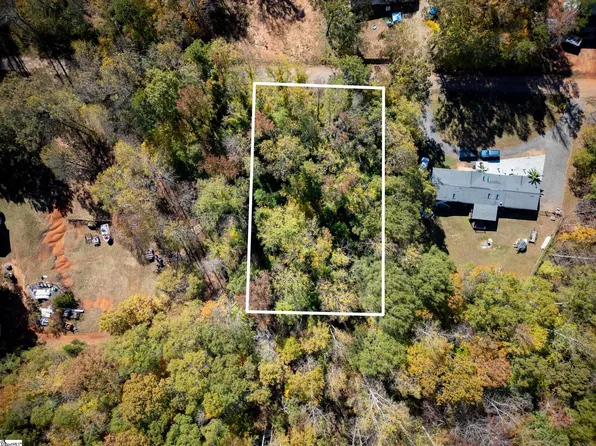 211 Marlena Ave, Piedmont, SC 29673