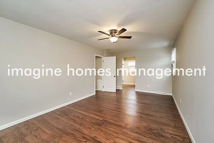 7746 Skylineview Dr — Photo 7