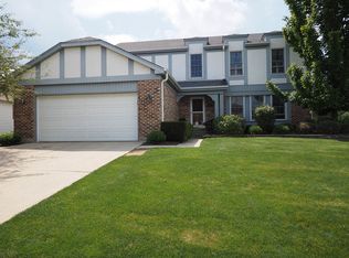 1265 John Dr, Hoffman Estates, IL 60169