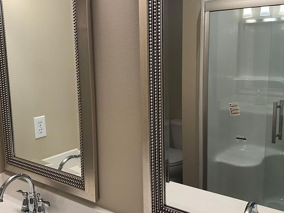 5th image of 156 Founders Ct