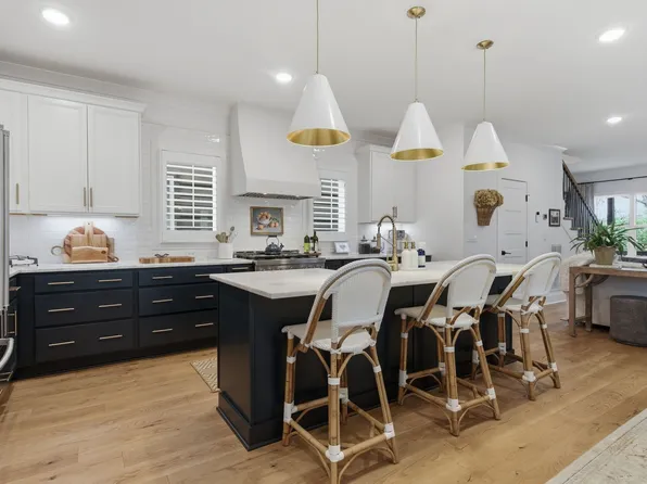 6340A Alamo Pl, Nashville, TN 37209