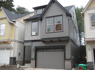 7862 SW Capitol Hill Rd, Portland, OR 97219