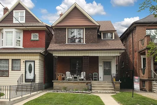 738 Shaw St #2 — Photo 1