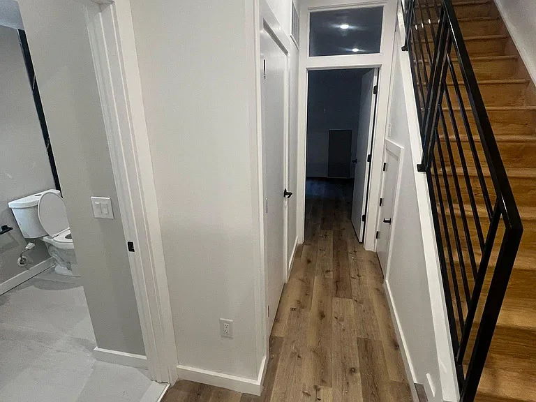 1501 S 25th St #11 — Photo 11
