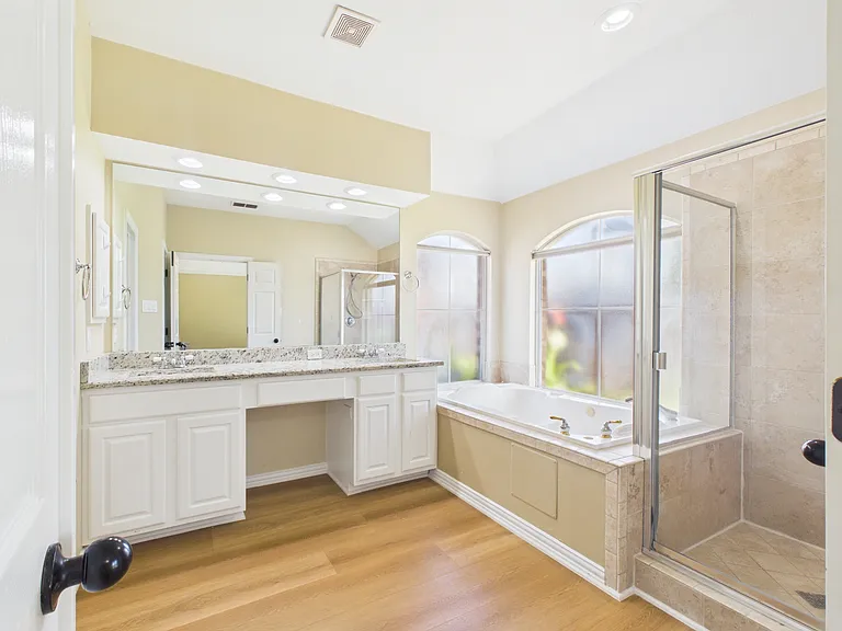 2208 Sagebrush Dr — Photo 21