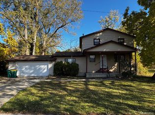 11499 Delano St, Romulus, MI 48174