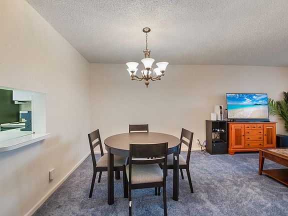 3rd image of 2515 NE 1st Ct #3180