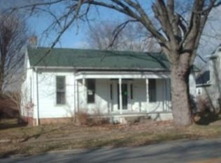 21 S Main St, Kingston, OH 45644