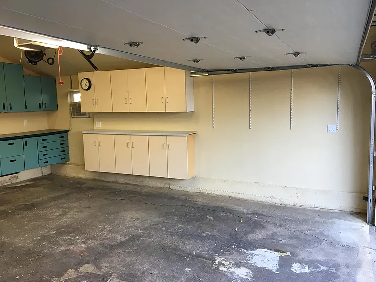 1237 Main St — Photo 32
