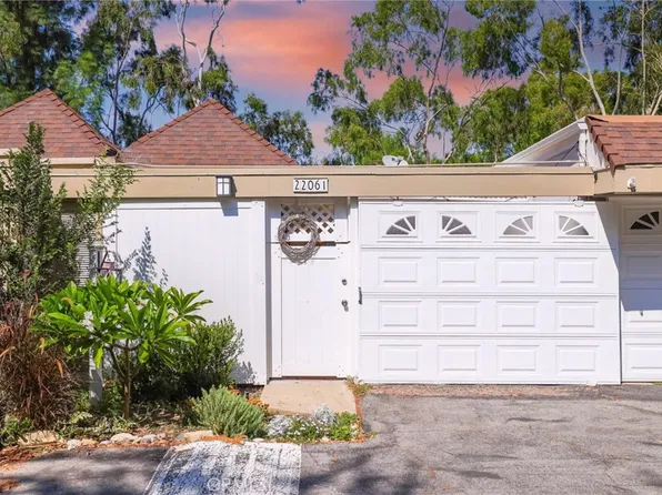 22061 Caminito Amor, Laguna Hills, CA 92653