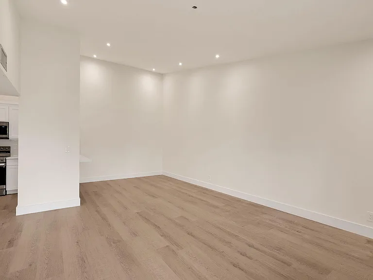 6299 Chasewood Dr #G — Photo 10