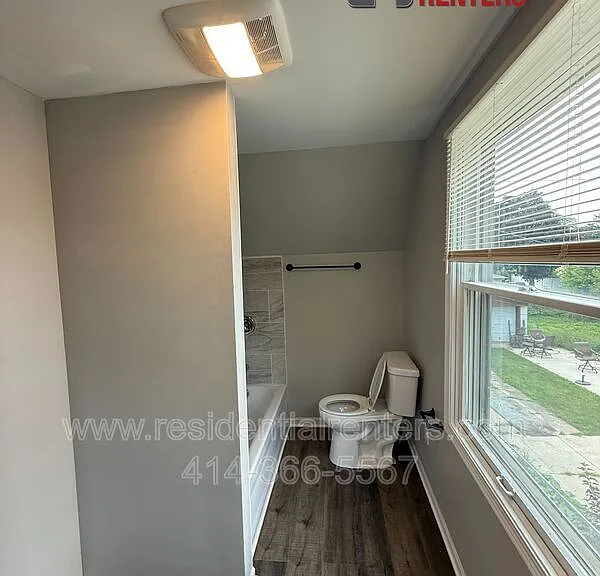 4845 N 44th St — Photo 12