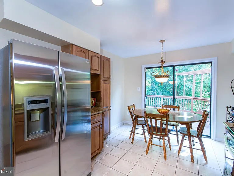 8035 Galla Knoll Cir — Photo 10