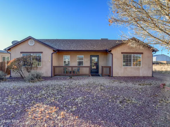 235 W Granada Dr, Paulden, AZ 86334