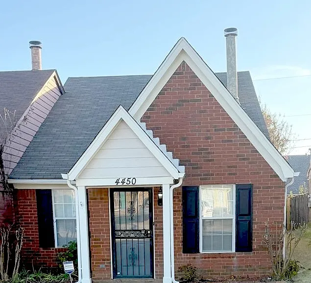 4450 Cedar Creek Cv — Photo 1