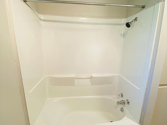 5th image of 2908 Bellwood