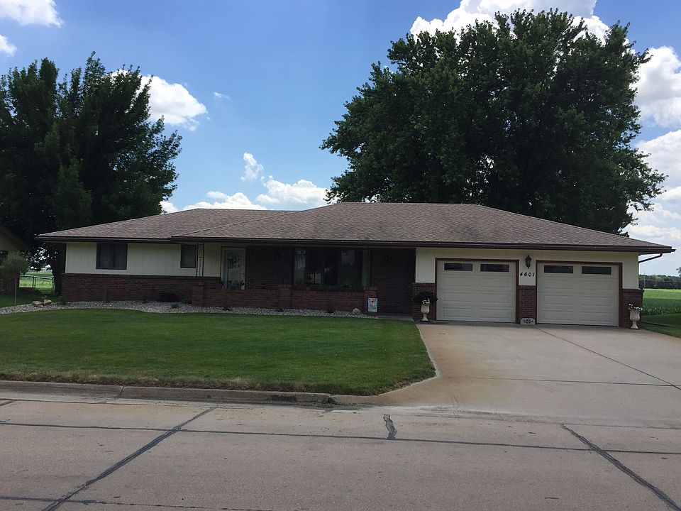 1/2acre in Lakeview District