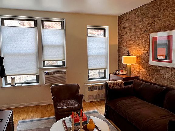 3rd image of 236 E 28th St APT 6C