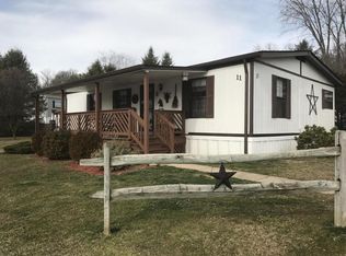 11 Ridgedale Ave, New Providence, PA 17560