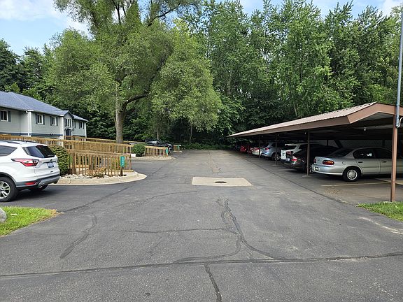 3rd image of 6042 Danford Creek Dr APT 4