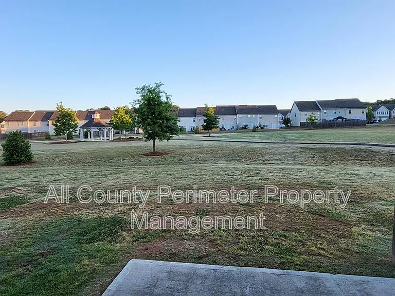 3796 Prospect Point Dr — Photo 15