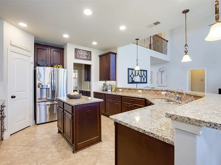 27707 Lodgemist Ct — Photo 12