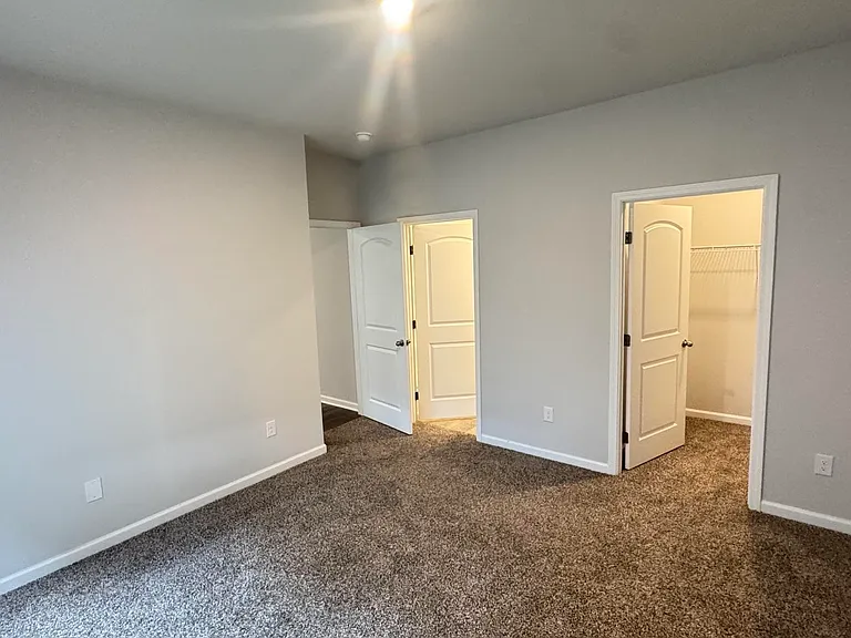 114 Canonbury Dr — Photo 17