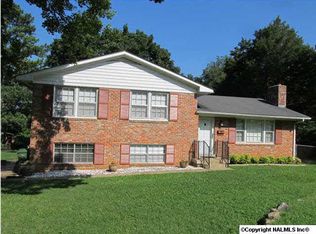 2210 Phillips Rd, Huntsville, AL 35810