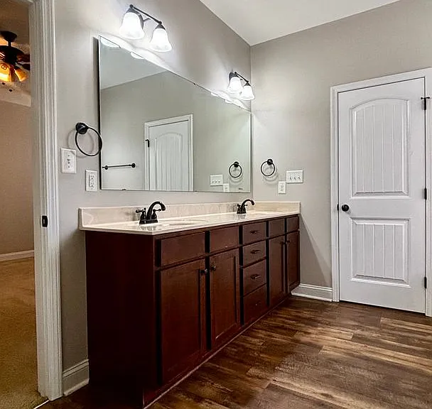 239 Fountain Grove Dr — Photo 27