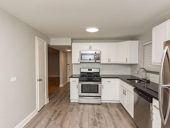 2nd image of 5020 N Washtenaw Ave #B